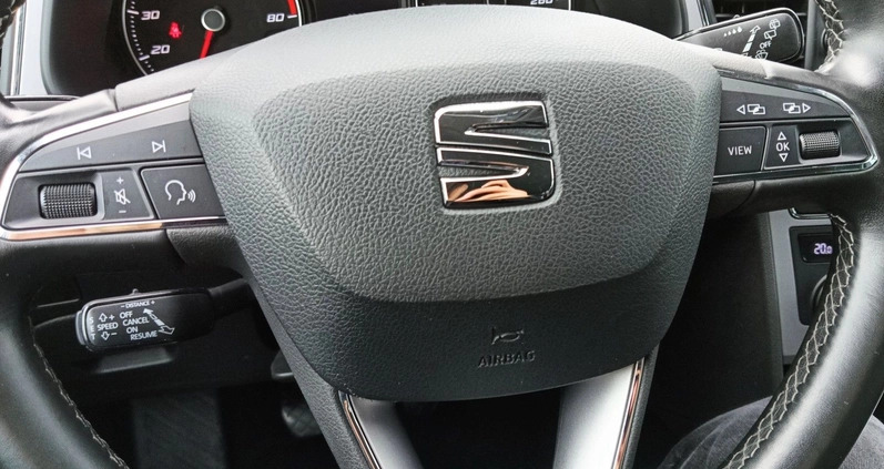 Seat Leon cena 69900 przebieg: 84818, rok produkcji 2018 z Poznań małe 562